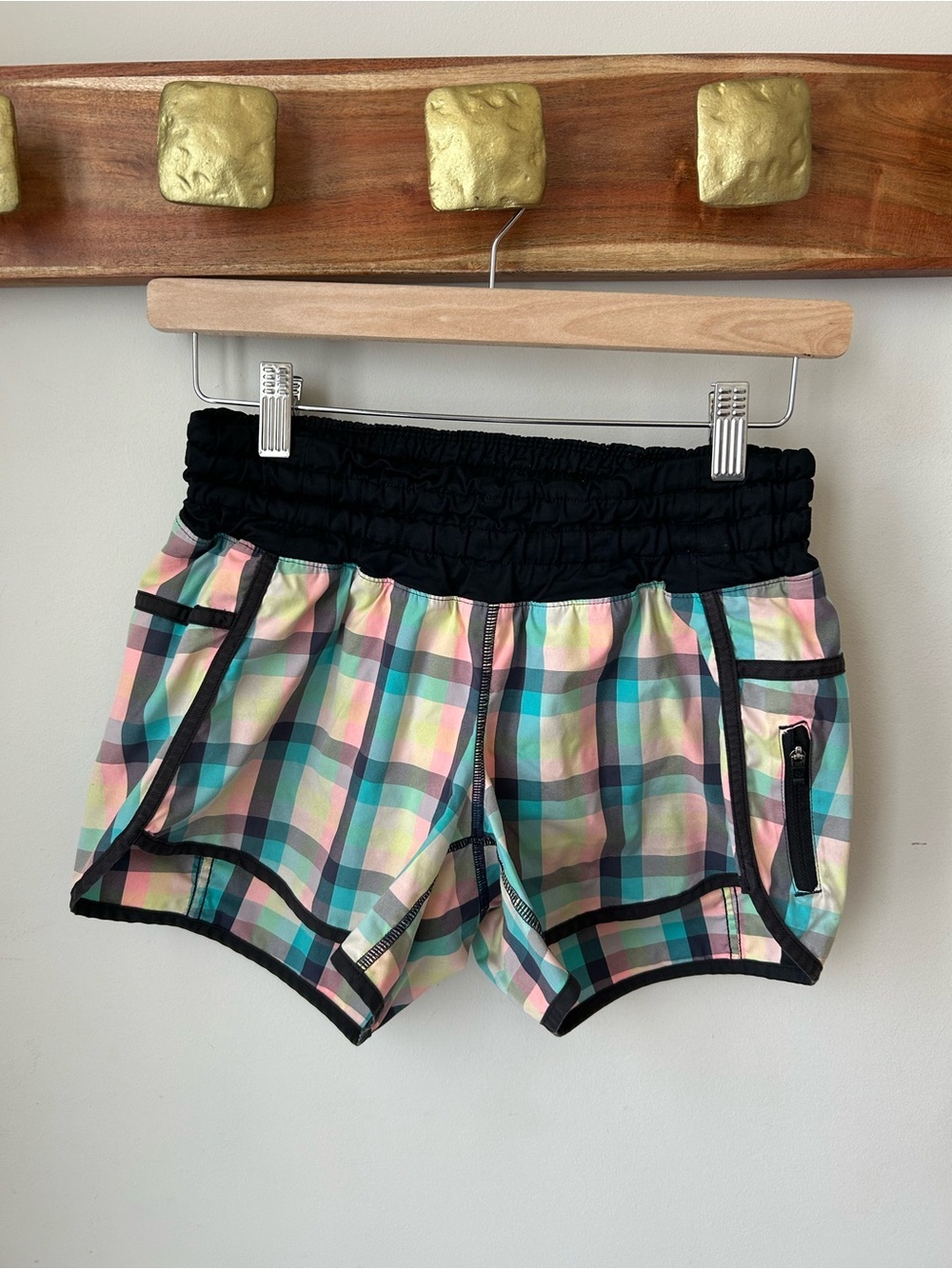 lululemon athletica Multicolor Plaid Running Shorts with Black Waistband Size 4